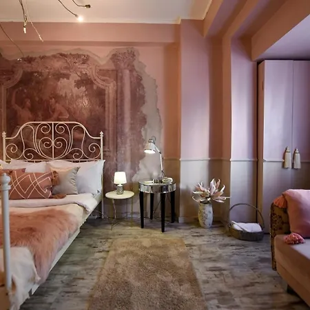 Magic - A Fairytale Experience Apartman Bukarest